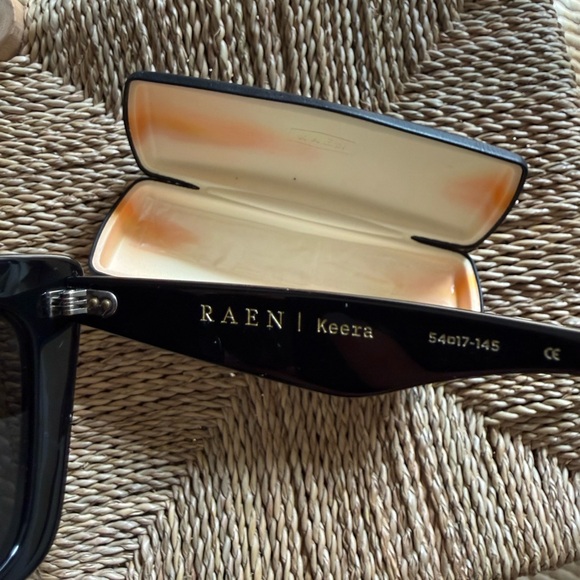 RAEN Black Women\'s Sunglasses - Keera main image 3